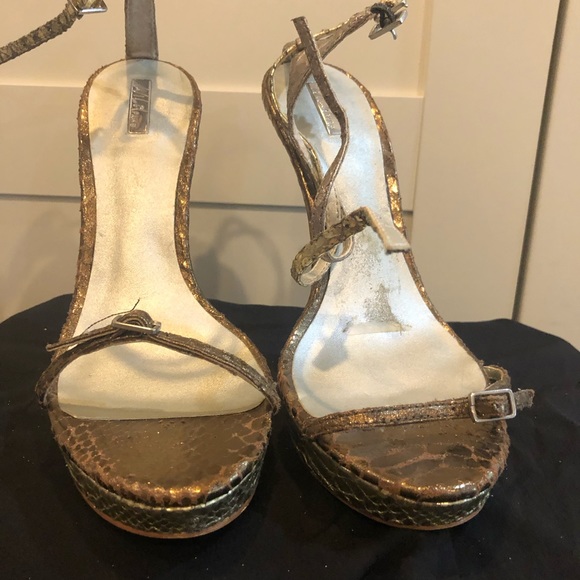 Gold and bronze strappy heels - Picture 6 of 6